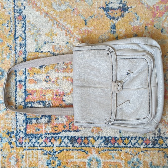 The Sak Ventura Classic Genuine Pebbled Leather Convertible Backpack Light Gray - Picture 2 of 16